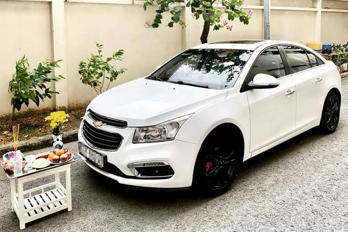 Vì sao người ta thường cúng xe mới mua?