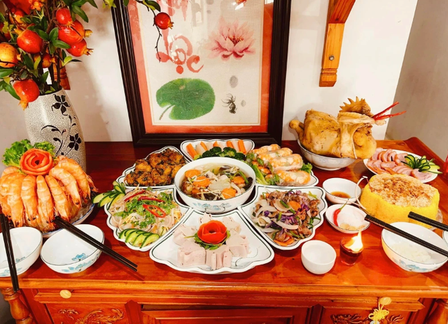 Ngày mùng 1 tháng 7 âm lịch cúng lúc mấy giờ?