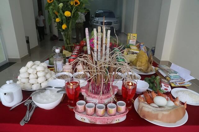 Tiến hành nghi lễ