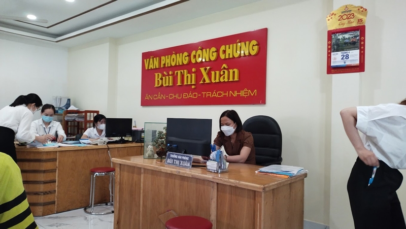 Văn phòng công chứng có làm việc thứ 7 không 1
