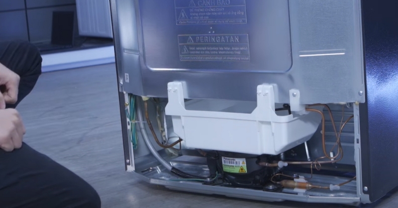 tủ lạnh Samsung bị kêu to 3