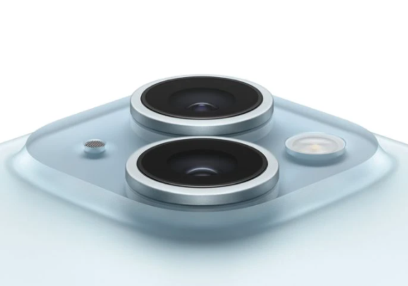 Viền camera iPhone 15 bị xước - hình 5
