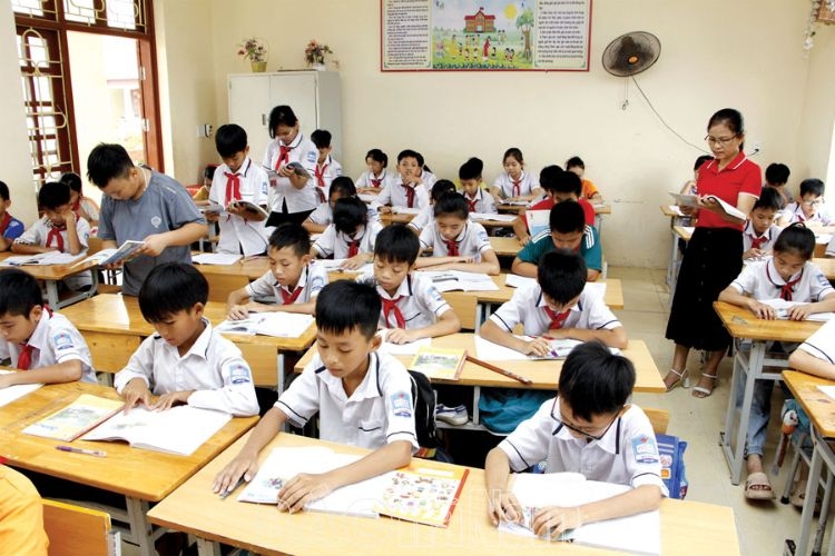 Viết bài văn kể chuyện sáng tạo lớp 5