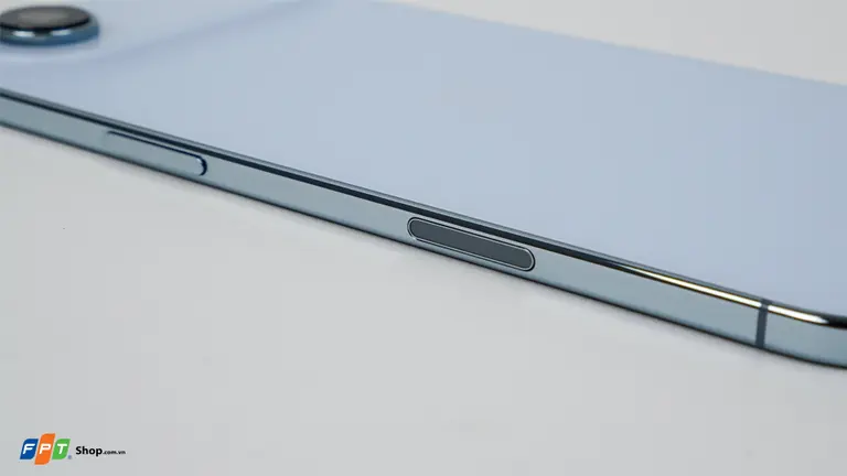Vỏ iPhone Air làm bằng chất liệu gì?