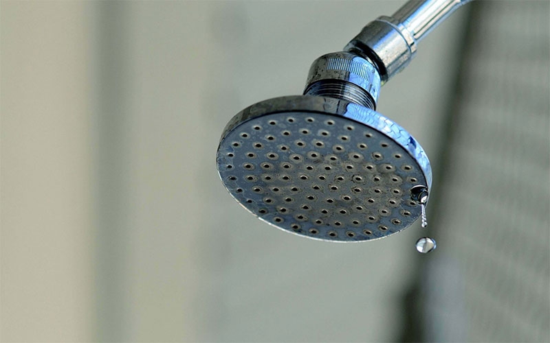 Vòi nước chảy yếu hình 1