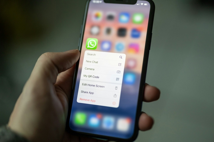 WhatsApp đạt 100 triệu người dùng hàng tháng tại Mỹ