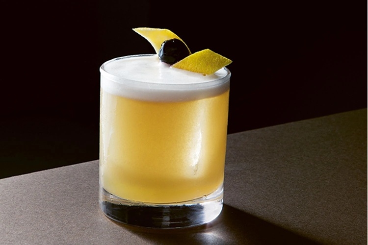 Whiskey Sour cocktail 3