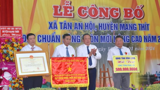 Đạt chuẩn nông thôn mới
