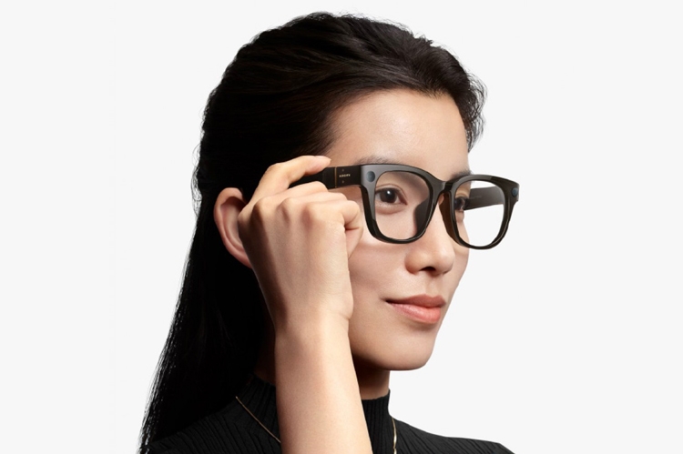 Xiaomi ra mắt kính thông minh AI với pin hơn 8 giờ và tai nghe OpenWear Stereo Pro