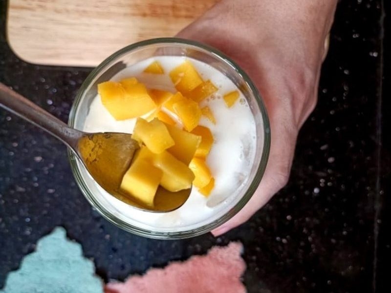xoài dầm sữa chua - hình 1