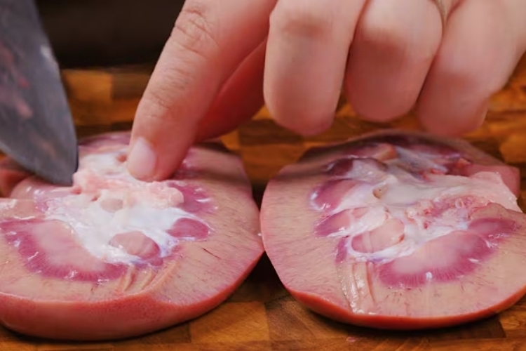 xử lý cật heo hết mùi hôi 1