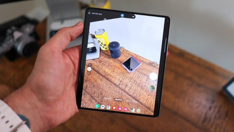 So sánh Z Fold 8 Ultra và Z Fold 5 về camera